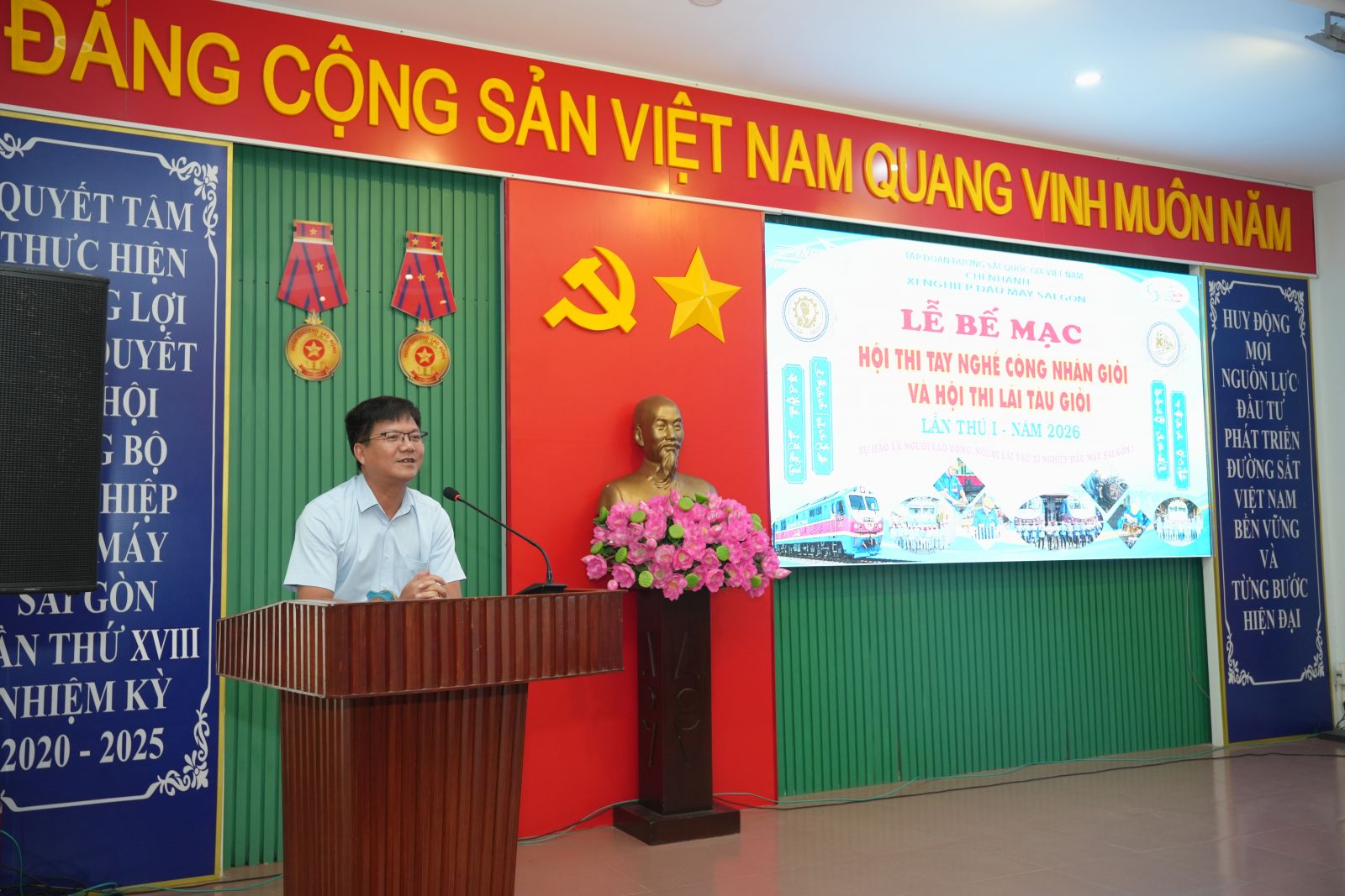 Hội thi “Lái tàu giỏi – Tay nghề công nhân giỏi”: Rèn người, nâng chất lượng vận tải đường sắt